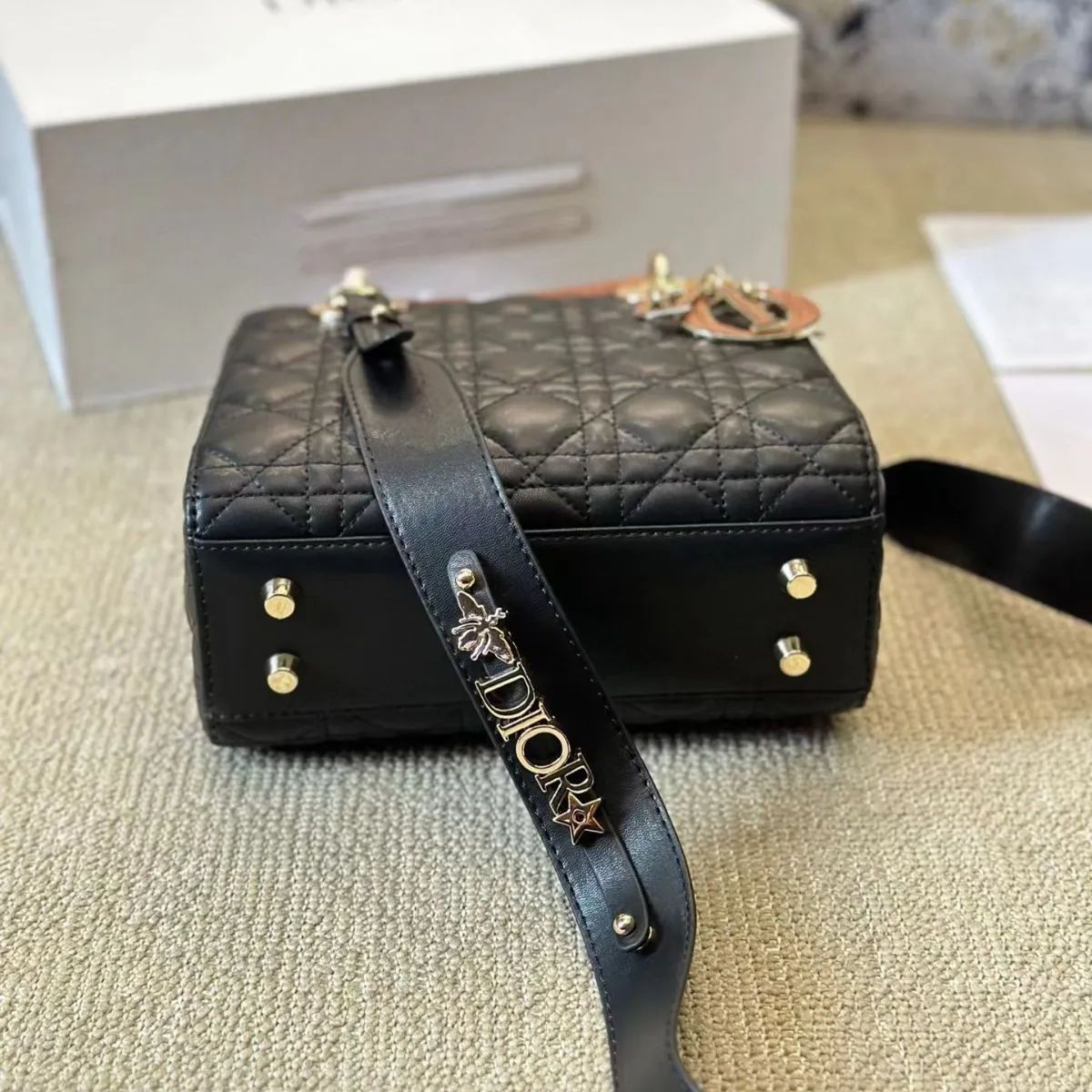 極美品 クリスチャンディオール Lady Dior スモールバッグ