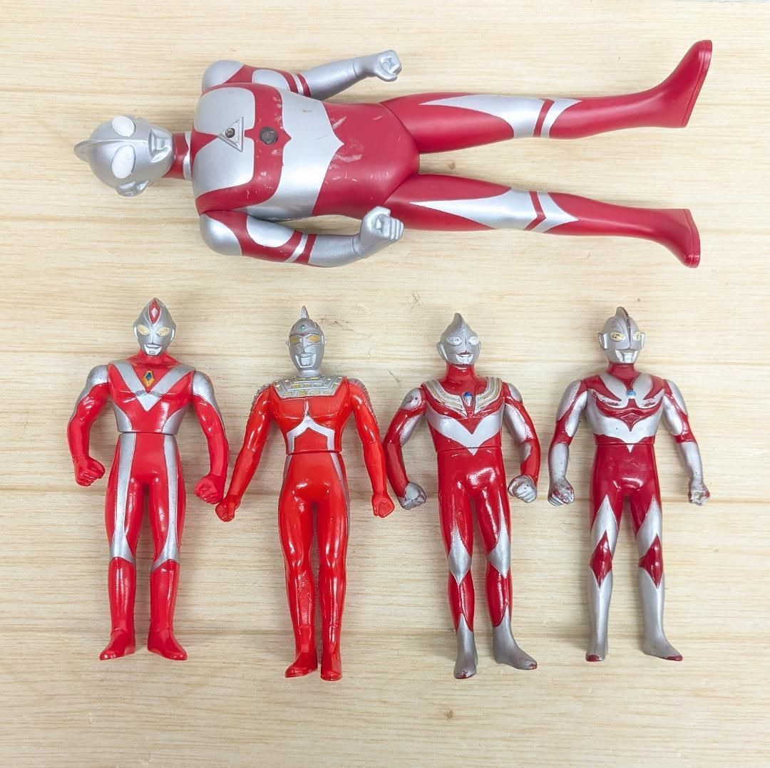 ウルトラマン ソフビ まとめ売り 1983年～ 当時もの　レア 希少 14体＋1 ウルトラマン ソフビ まとめ売り 1983年～ 当時もの レア 希少
