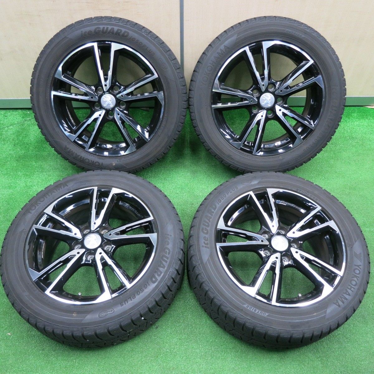 プジョー スタッドレス ヨコハマ iG50+ 205/55R16 バリ溝 19年 プジョー スタッドレス ヨコハマ iG50+ 205/55R16 バリ溝 19年