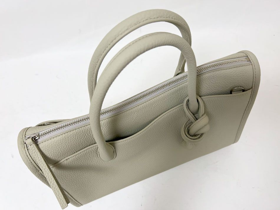 ✨美品✨【ヴァジック】パティミニ　ハンドバッグ　アイボリー　オールレザー VASIC(ヴァジック)】 PATTI MINI｜PARIGOT ONLINE（パリゴ