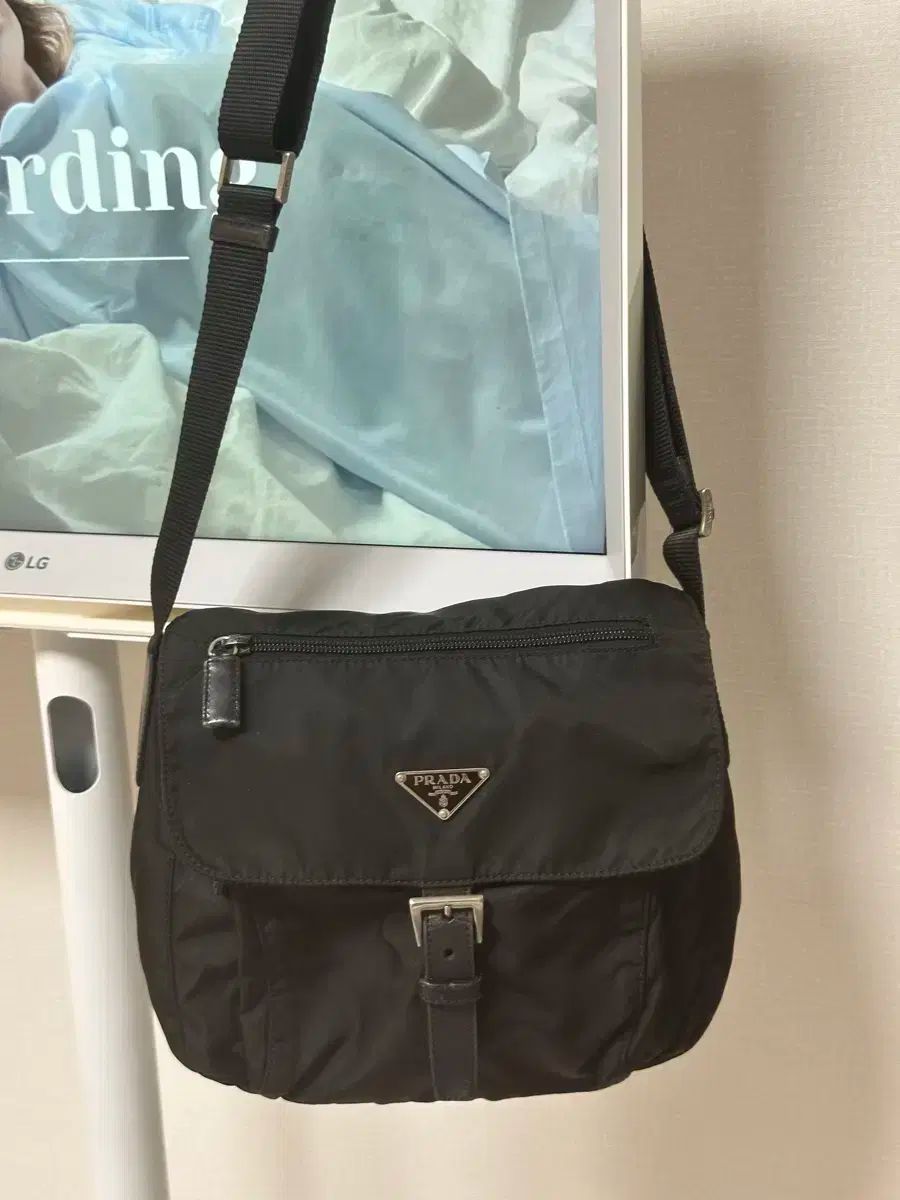ショルダーバッグ