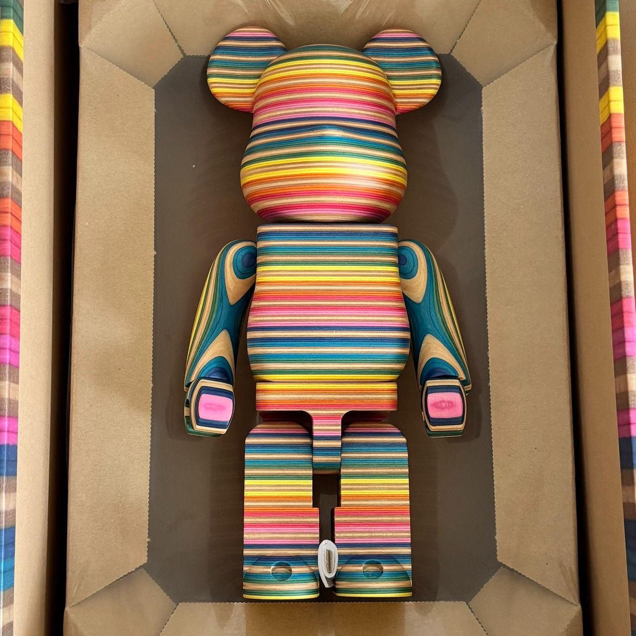MEDICOM TOY - ベアブリック  カリモク CRACK PAINT 400%　送料無料 FIG]BE＠RBRICK-ベアブリック- カリモク CRACK PAINT 400% CJ