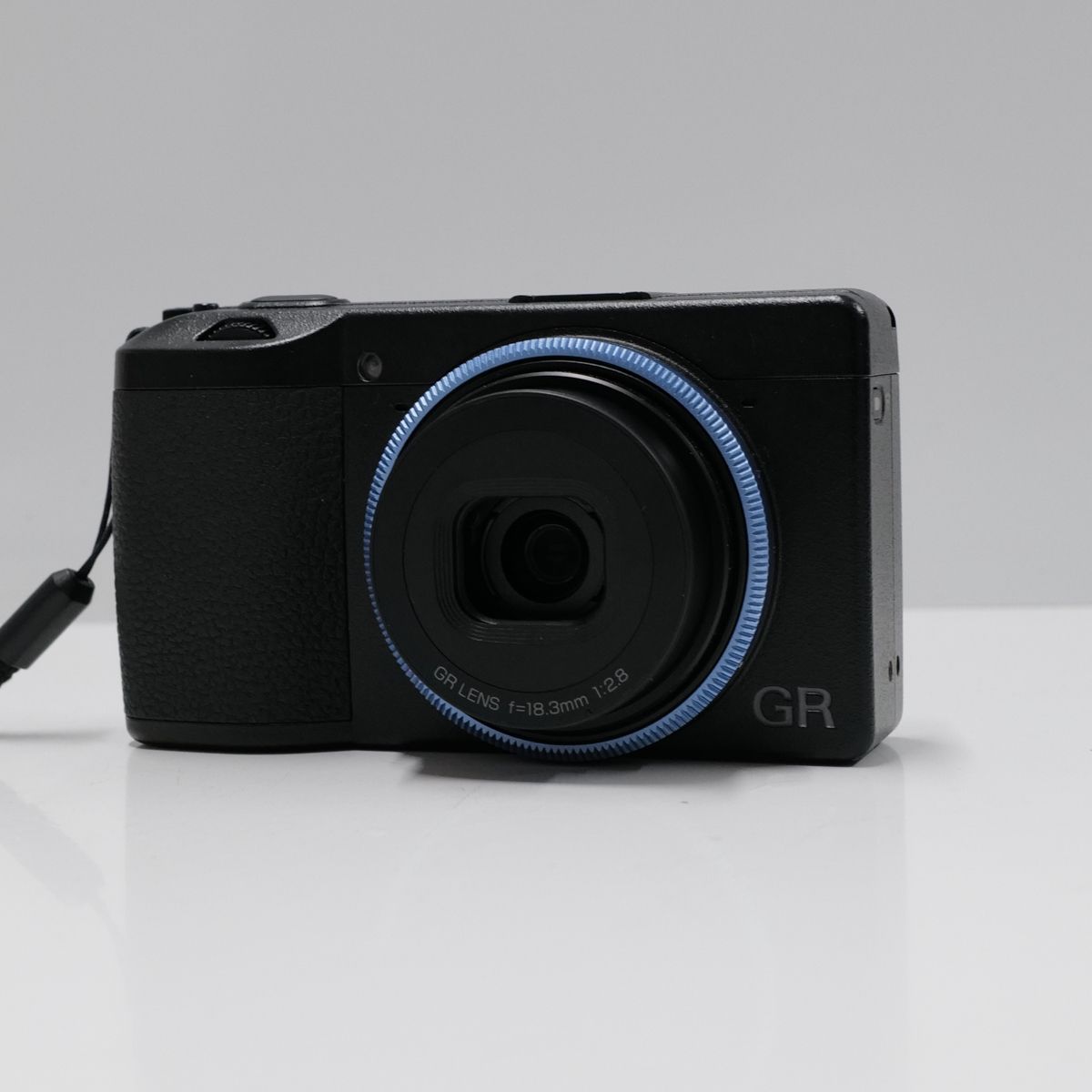 RICOH GR III USED超美品 GR3 デジタルカメラ 本体+バッテリー Wi-Fi