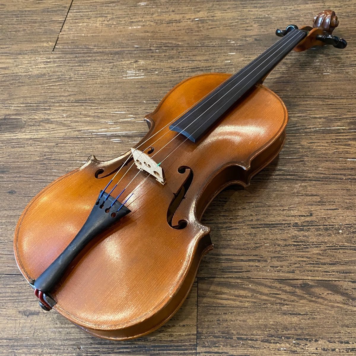 N1539・ SUZUKI 鈴木 バイオリン 1/2 No.230 Anno 2004 Established