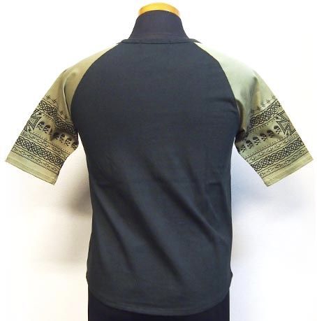 4,5分袖Tシャツ