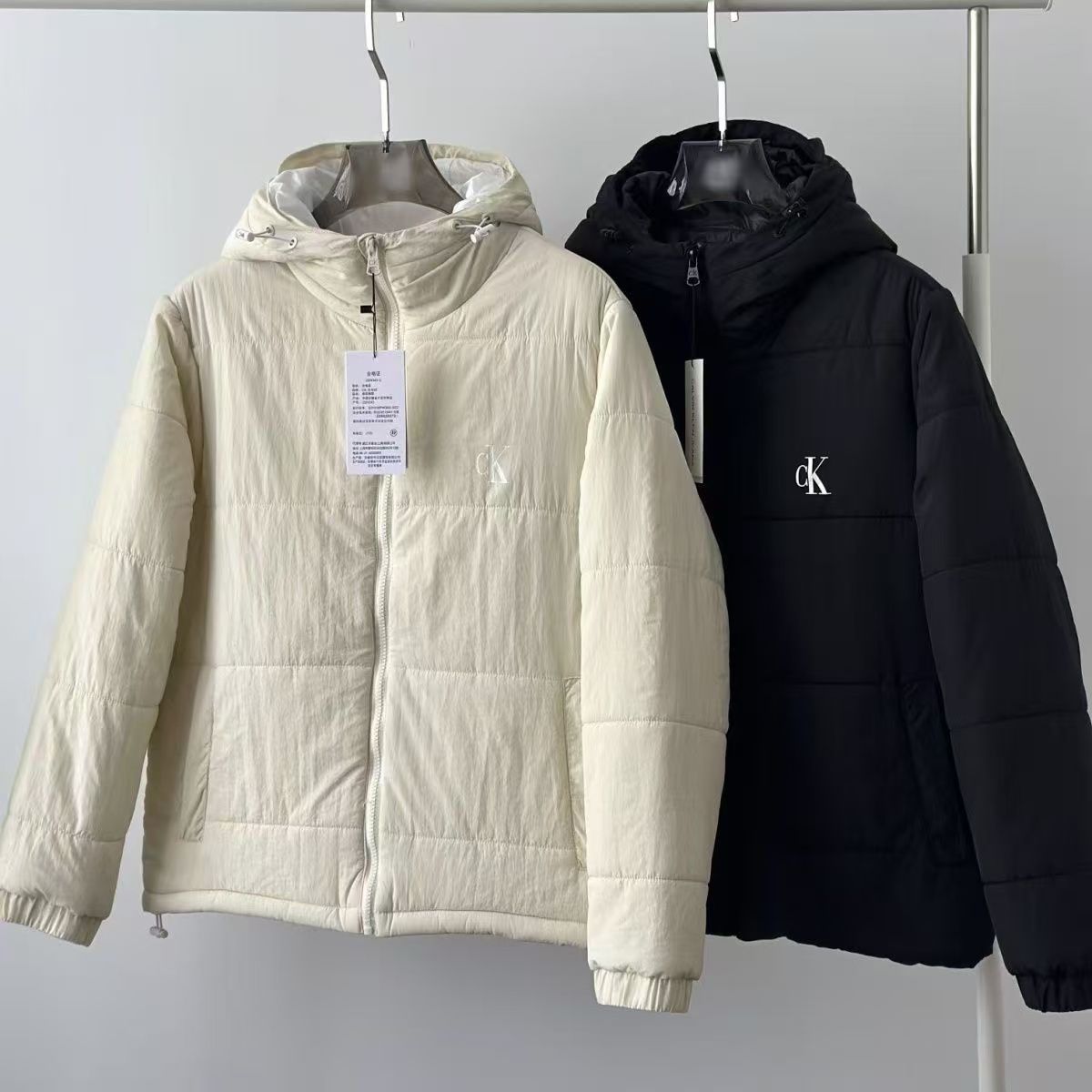 新品未使用Calvin Klein ダウンジャケット