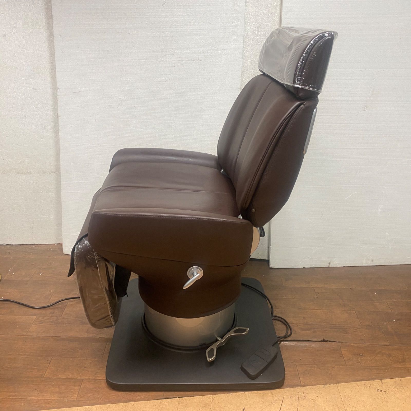 CD-207 TAKIGAWA製 マルチタイプチェア リザーブRS-002 在庫3 MARWIL-DEMENAGEMENTS_CH