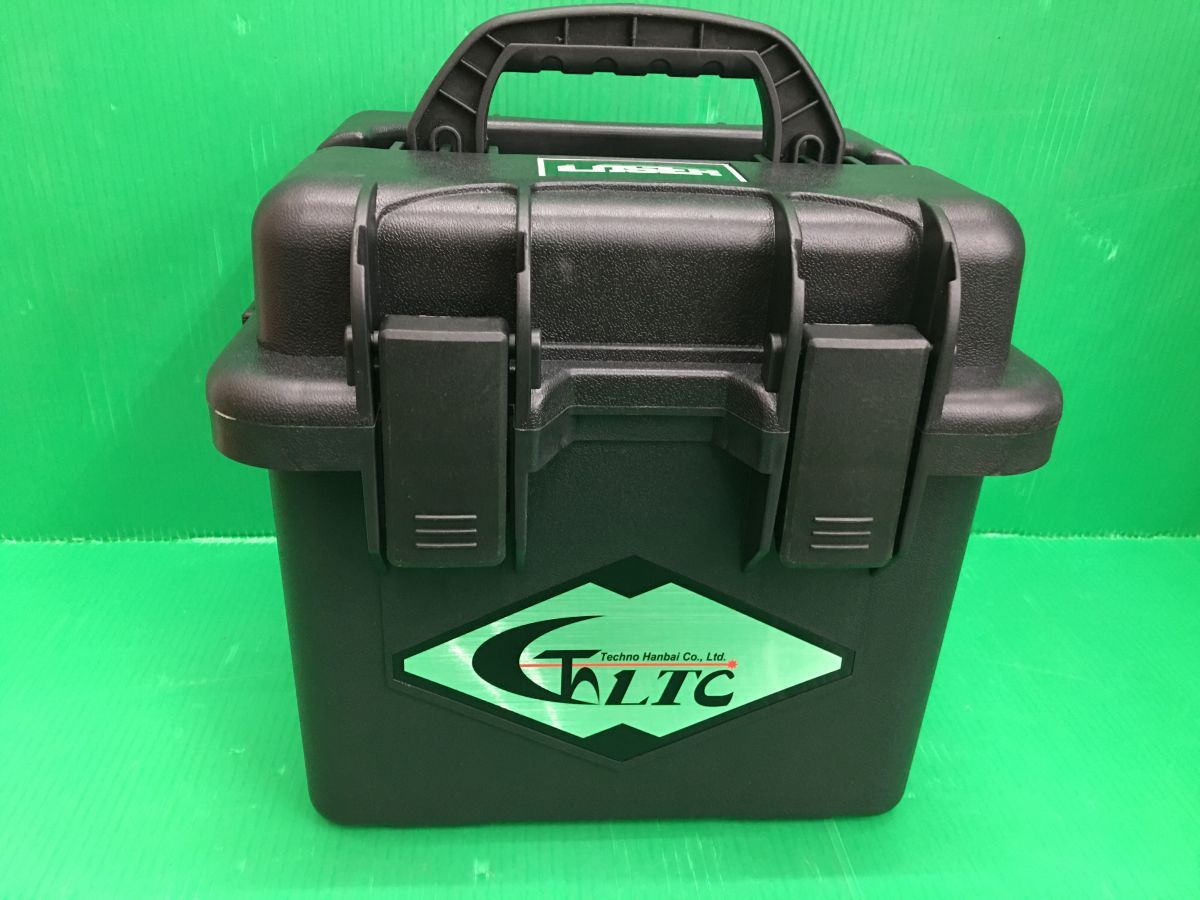 テクノ販売 グリーンレーザー レーザー墨出し器 LTC-SSG600 三脚付 4面おおがね 水平 鉛直 地墨 撮影のため開封