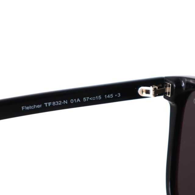 トムフォード サングラス メンズ ブラック FT0832-N ウェリントン TOM