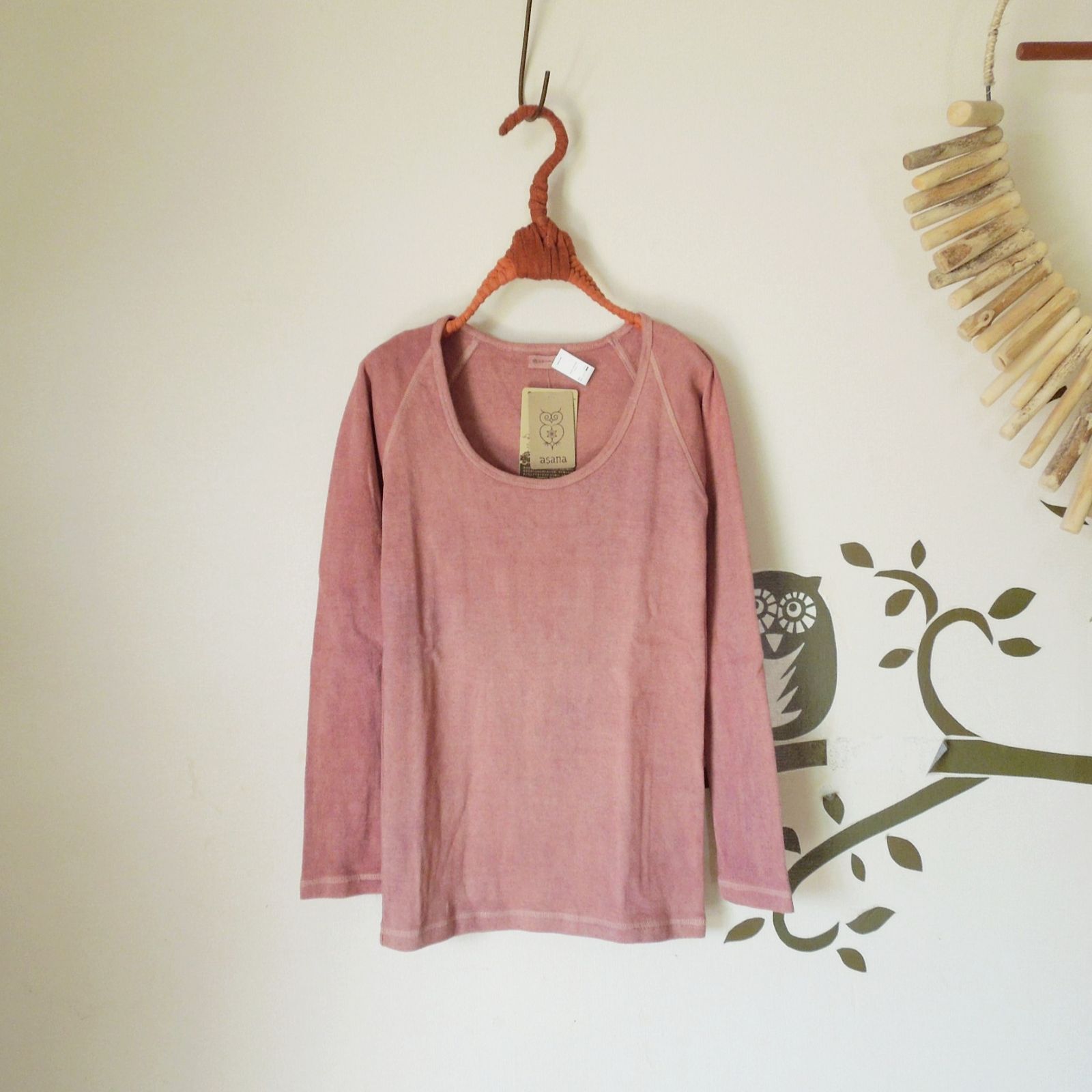 asana ヘンプコットン リブ ラグラン ロングスリーブ草木染めチーク