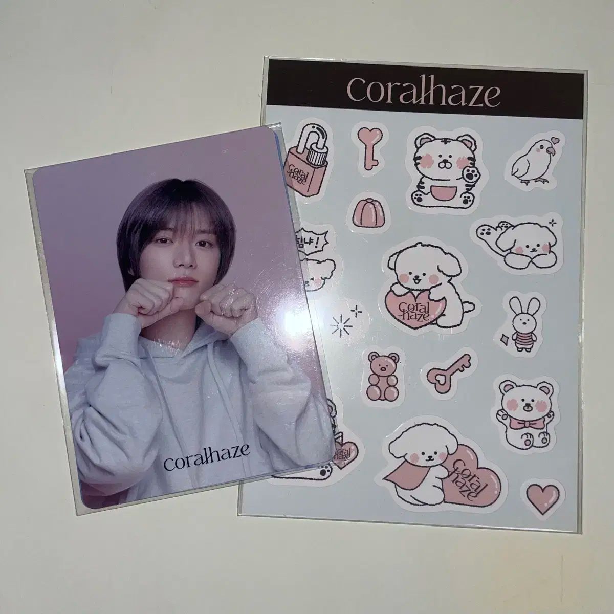 コーラルヘイズ ボムギュ 102 104 キーリング フォトカード ステッカー