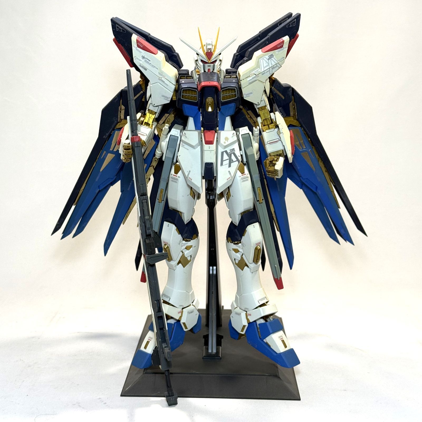 PG 機動戦士ガンダムSEED DESTINY 1/60 ストライクフリーダム… PG 1/60 ストライクフリーダムガンダム｜バンダイ ホビーサイト