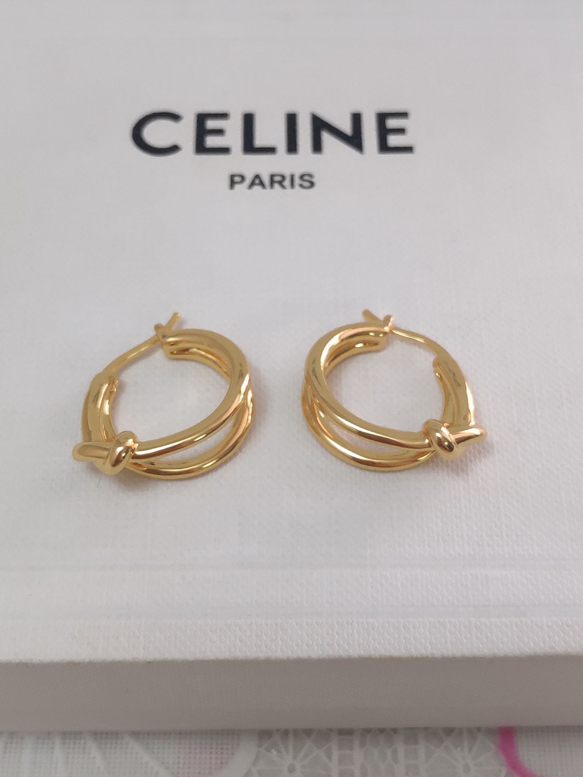 セリーヌ✨CELINE ピアス ノット ダブル フープ ピアス