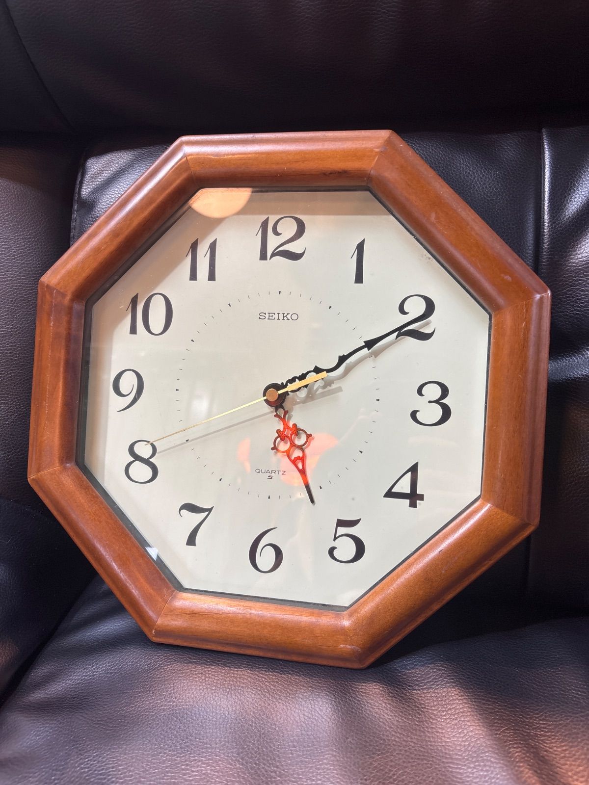 昭和レトロなアンティークSEIKOSHA 木製八角形壁掛け時計H④ SEIKO】セイコー 壁掛け QA438B 木製 四角 昭和 レトロ - メルカリ