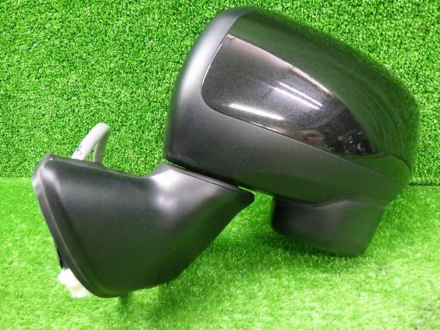 ダイハツ LA250S/260S キャスト 左ドアミラー 9P カラーX07 250207126