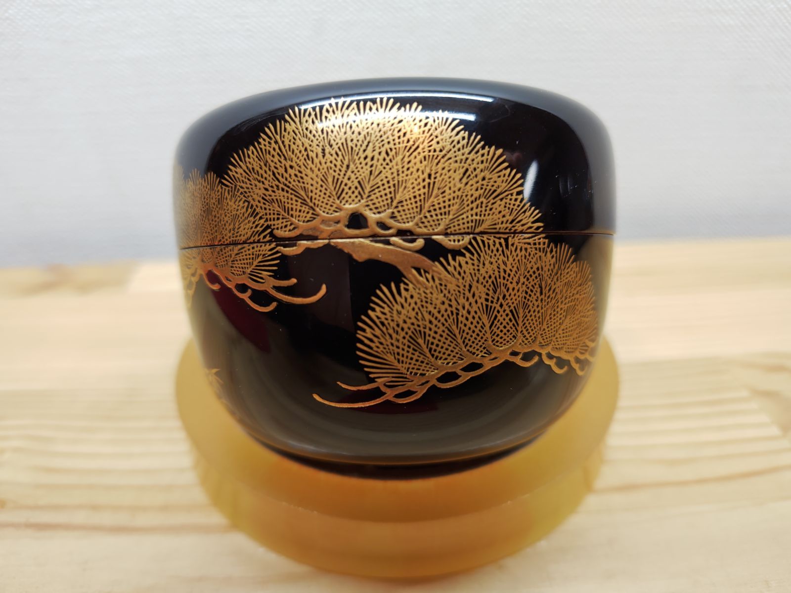 逢絢亭】茶道具 大棗 輪島塗 沈金彫り 表千家流書付 前志芸男 共箱入り