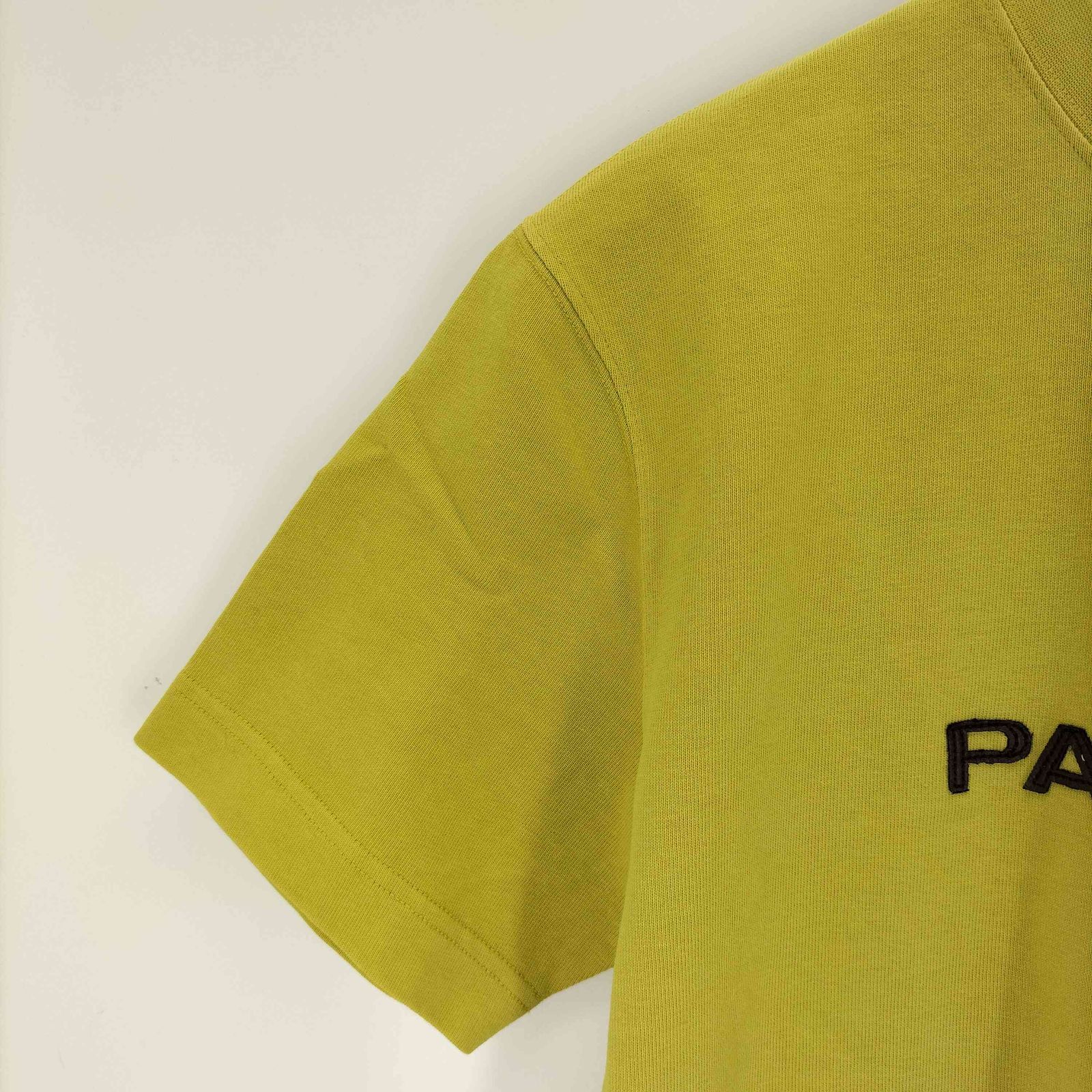 PARANOID(パラノイド) 25SS Leather Logo Patch T-Shirt レディース 中古 古着 1244 パラノイド PARANOID 25SS Leather Logo Patch T-Shirt