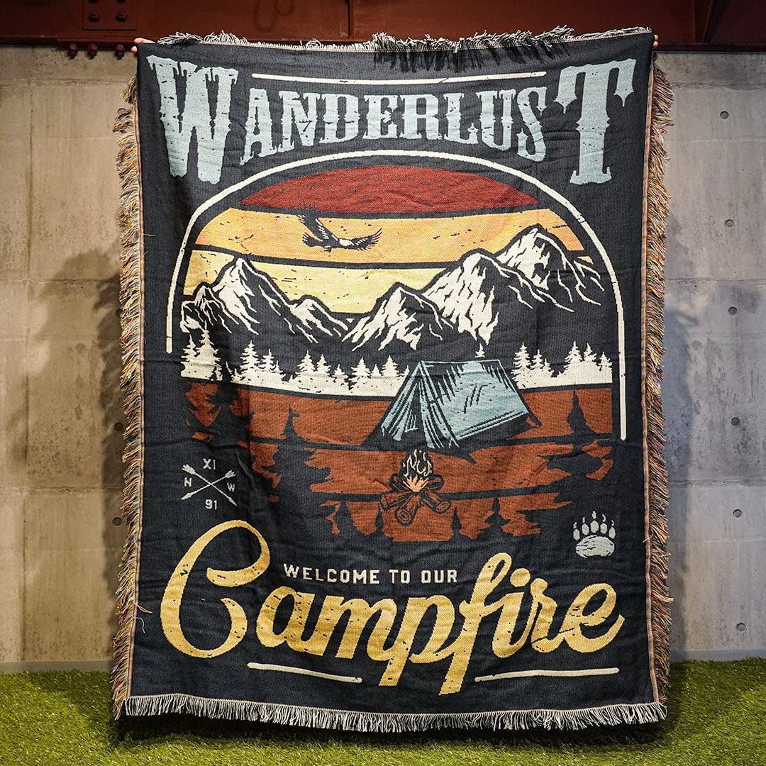 CAMP柄 Mountain SWAG GEAR レジャーシート キャンプラグ グランピングの飾り付 ポリエステル オールシーズン使用 160x125cm CAMP柄 Mountain