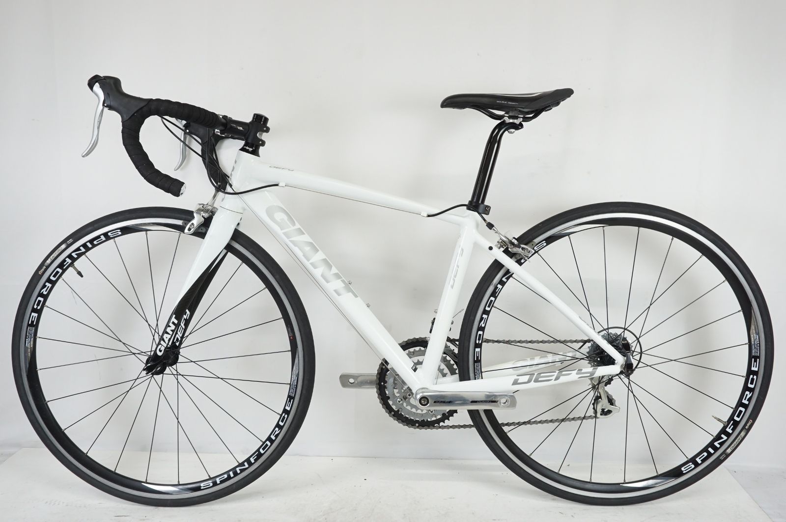 ロードバイク GIANT DEFY3 2010年式 GIANT DEFY3 2010モデル ロードバイク 買取致しました｜愛品館