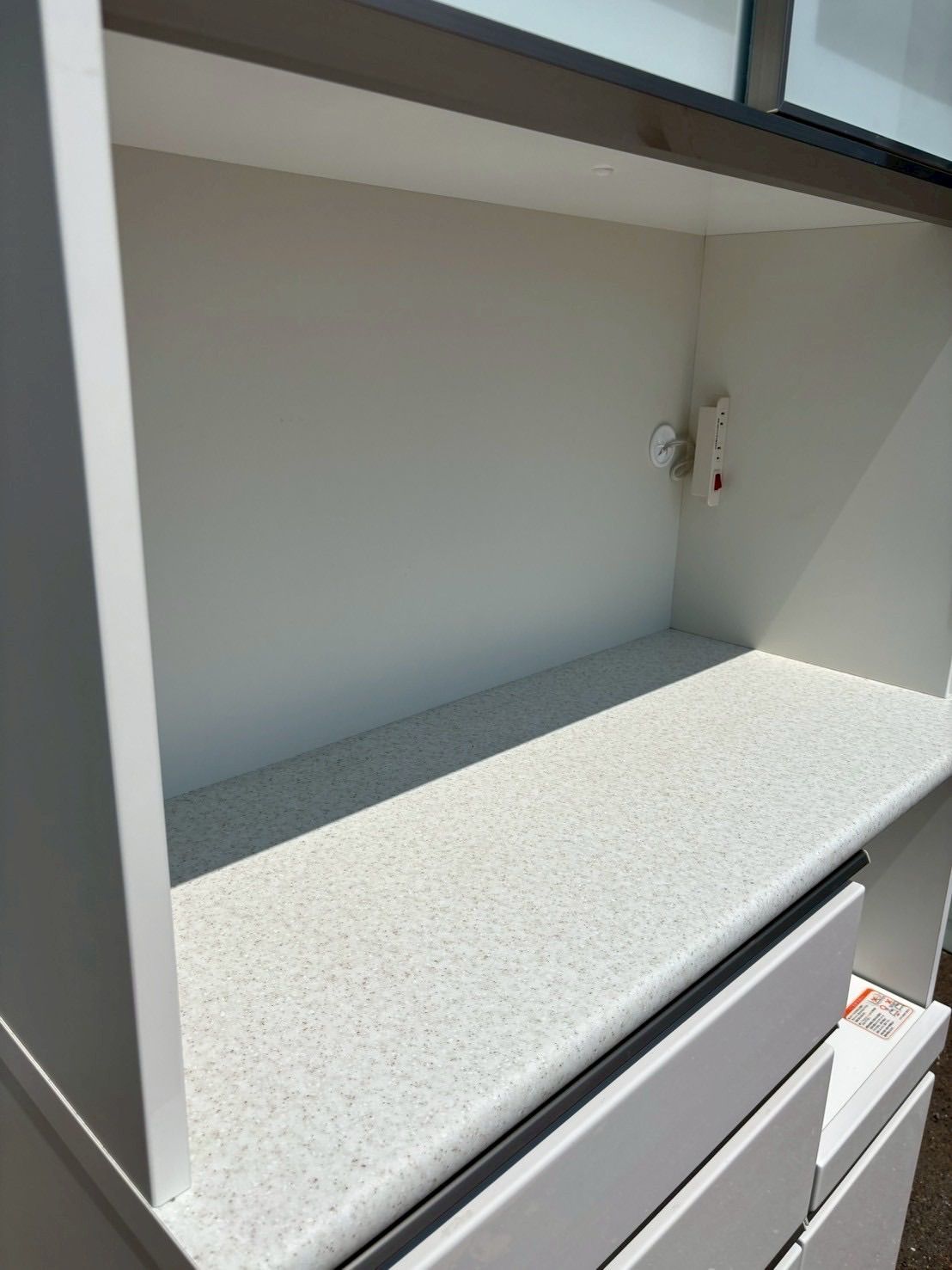 ニトリ キッチンボード 食器棚 アルミナ3 100KB WH - メルカリ