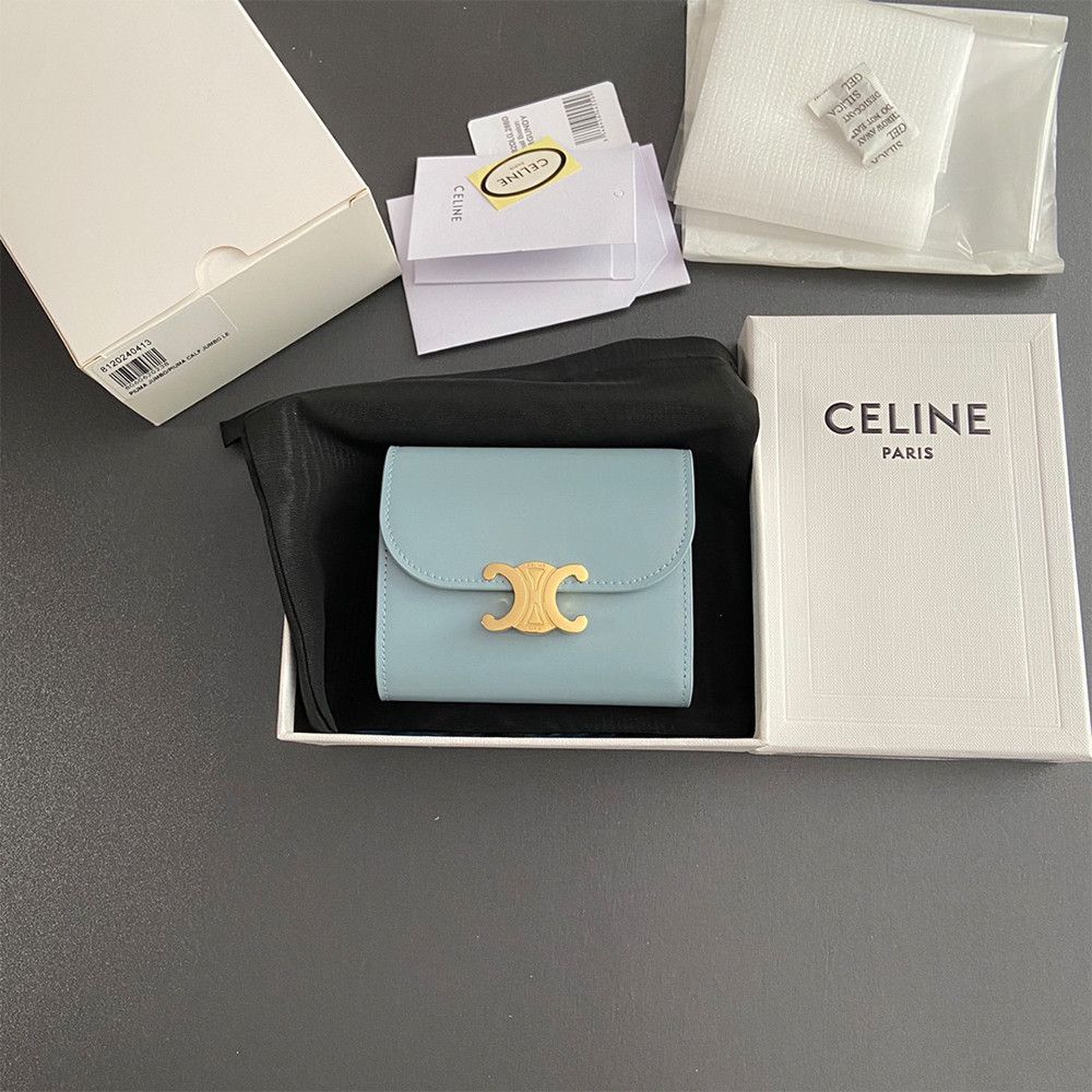 【CELINE】トリオンフ コンパクト財布 SMALL TRIOMPHE WALLET ブルー