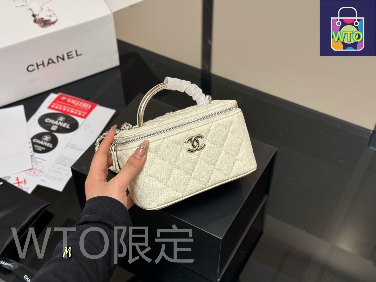 今日特価】Chanel Vanity Case シャネル ヴァニティケース-WTO