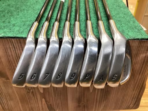 値下げ！ ゼクシオ アイアン6本セット XXIO FORGED (2011) ゼクシオ