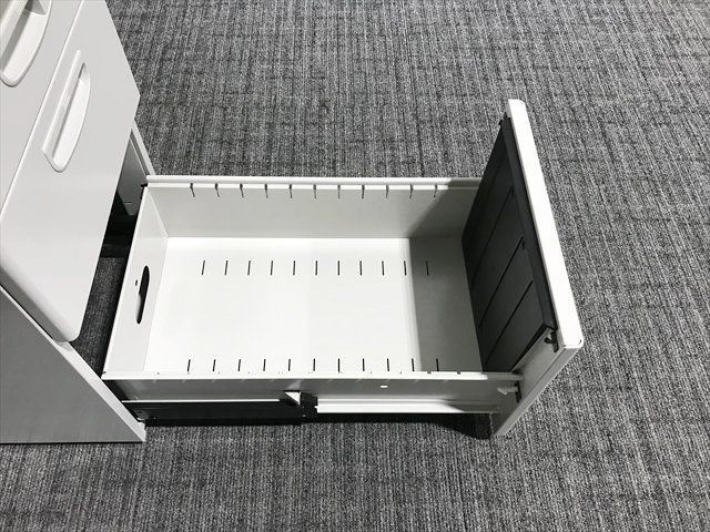 オフィスデスク