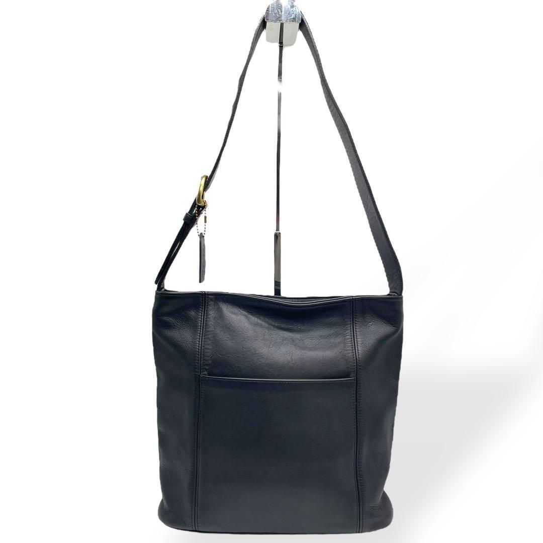 極美品オールドコーチショルダーバッグ黒