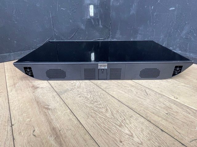 展示品 山善 キュリオム 32インチ液晶テレビ 【中古】 YAMAZEN QRTN-32W2K  2024年製 085038/21334