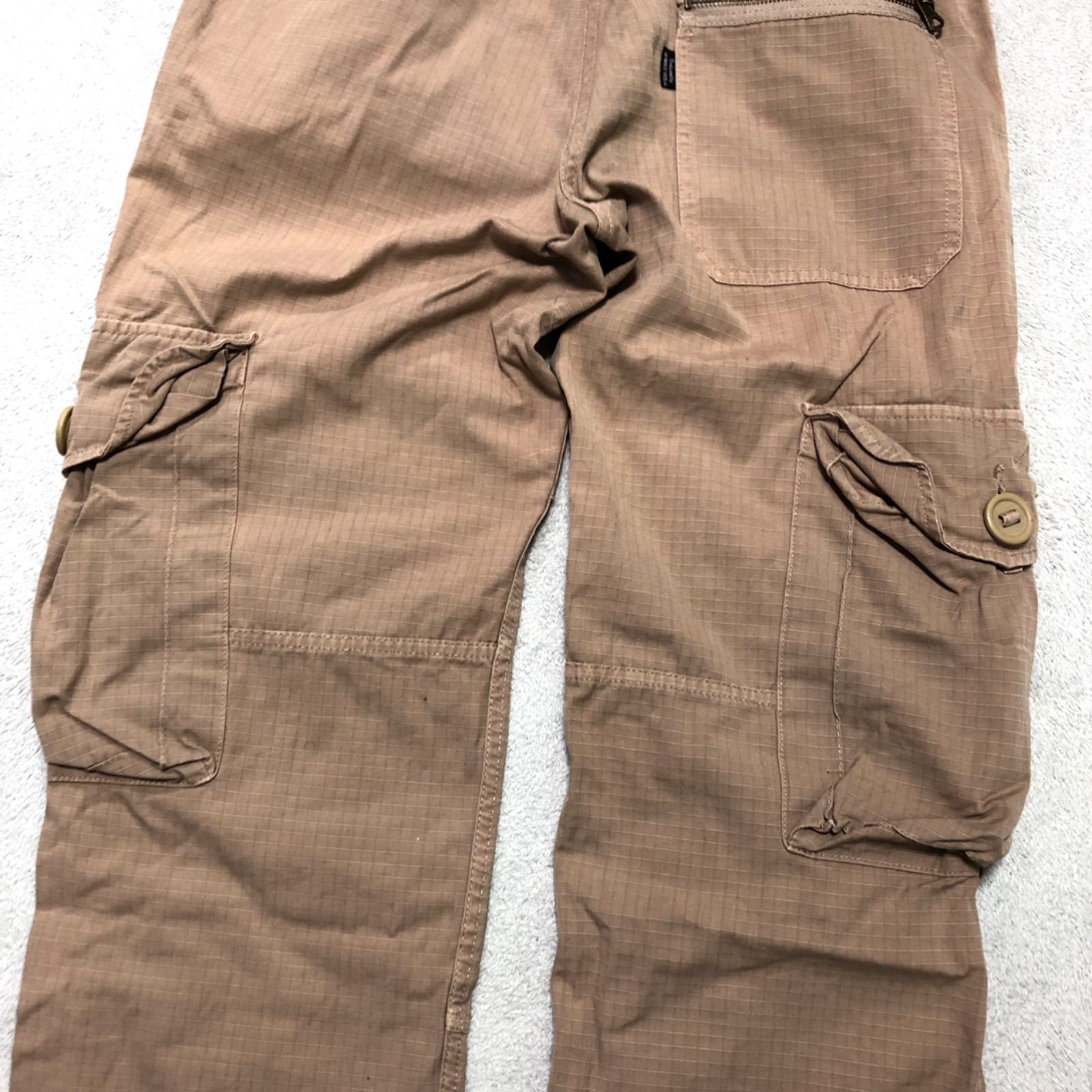 ベージュ系 アヴィレックス