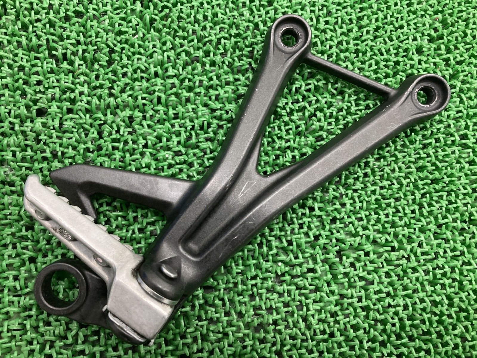 ZX-25R タンデムステップ 右 SKT カワサキ 純正 バイク 部品 ZX250E