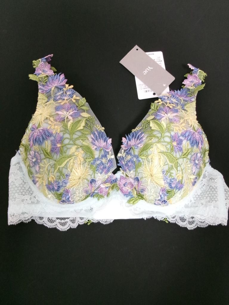 Wacoal Yue ワコールユエ ブラジャー 花柄 水色系 み D65 969902