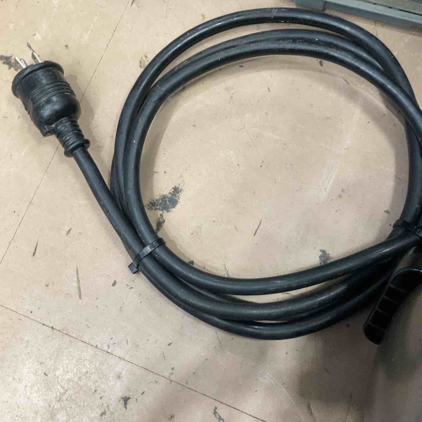 エアコンプレッサー EC1245H3