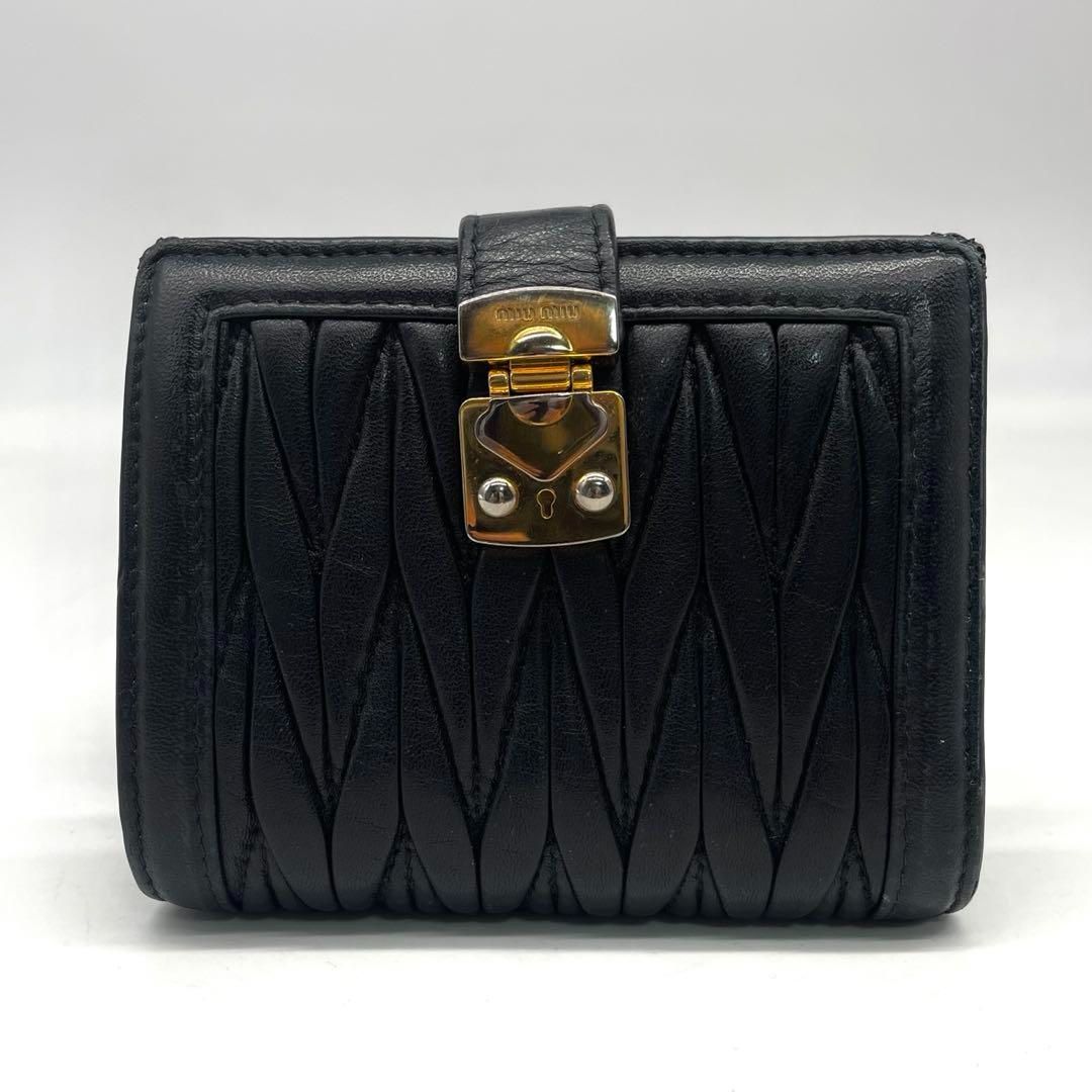 MIU MIU ミュウミュウ マトラッセ 折財布 ミニウォレット ゴールド金具 レザー ブラック