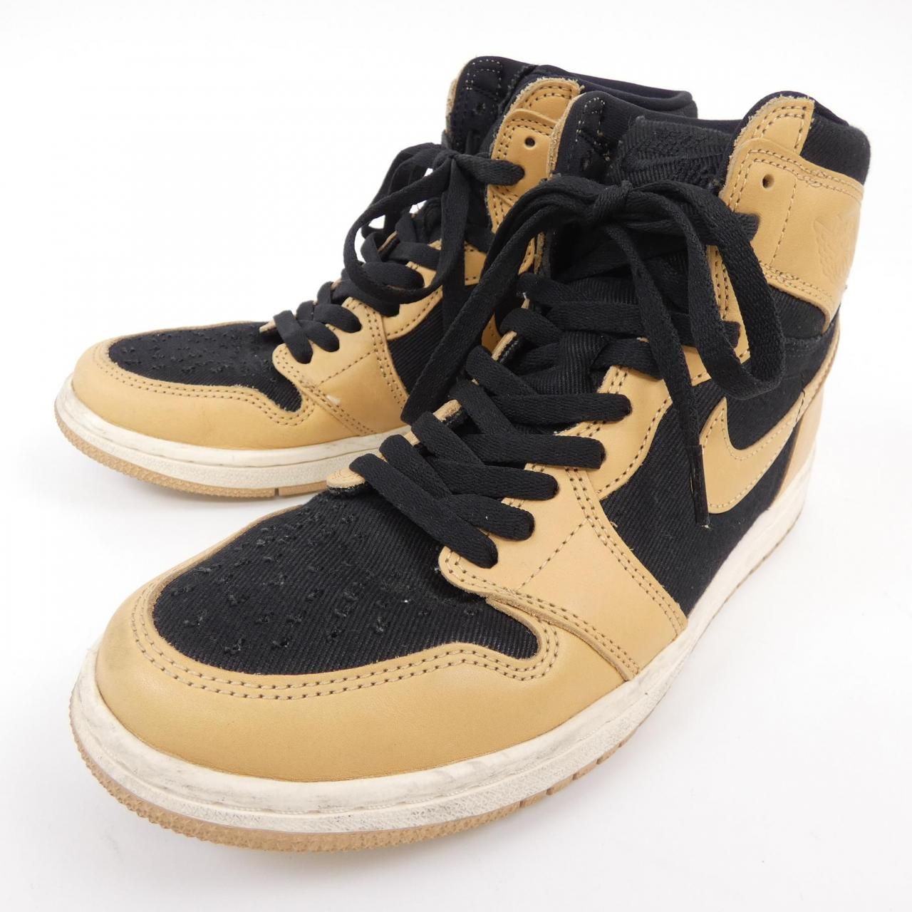 JORDAN スニーカー