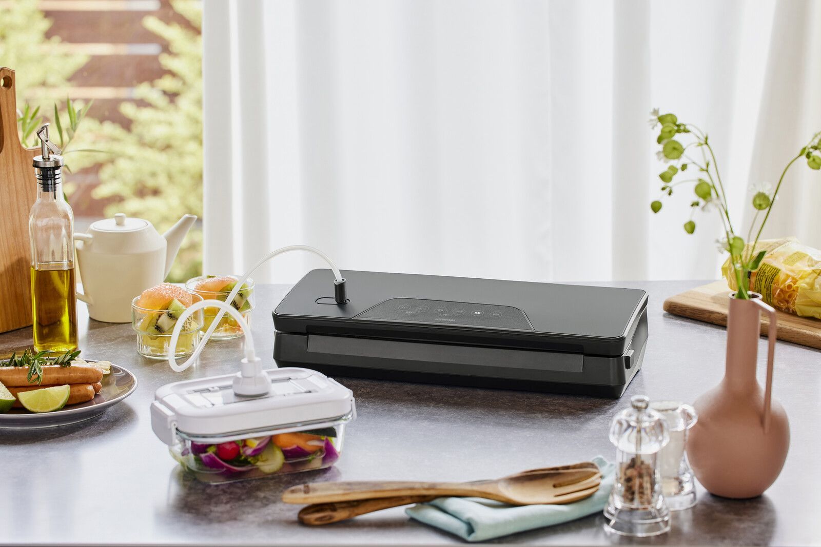 IRIS OHYAMA VACUUM SEALER VPF-C50 真空パック アイリスオーヤマ