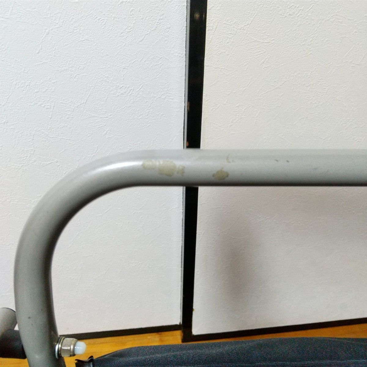 買い物カート高齢者