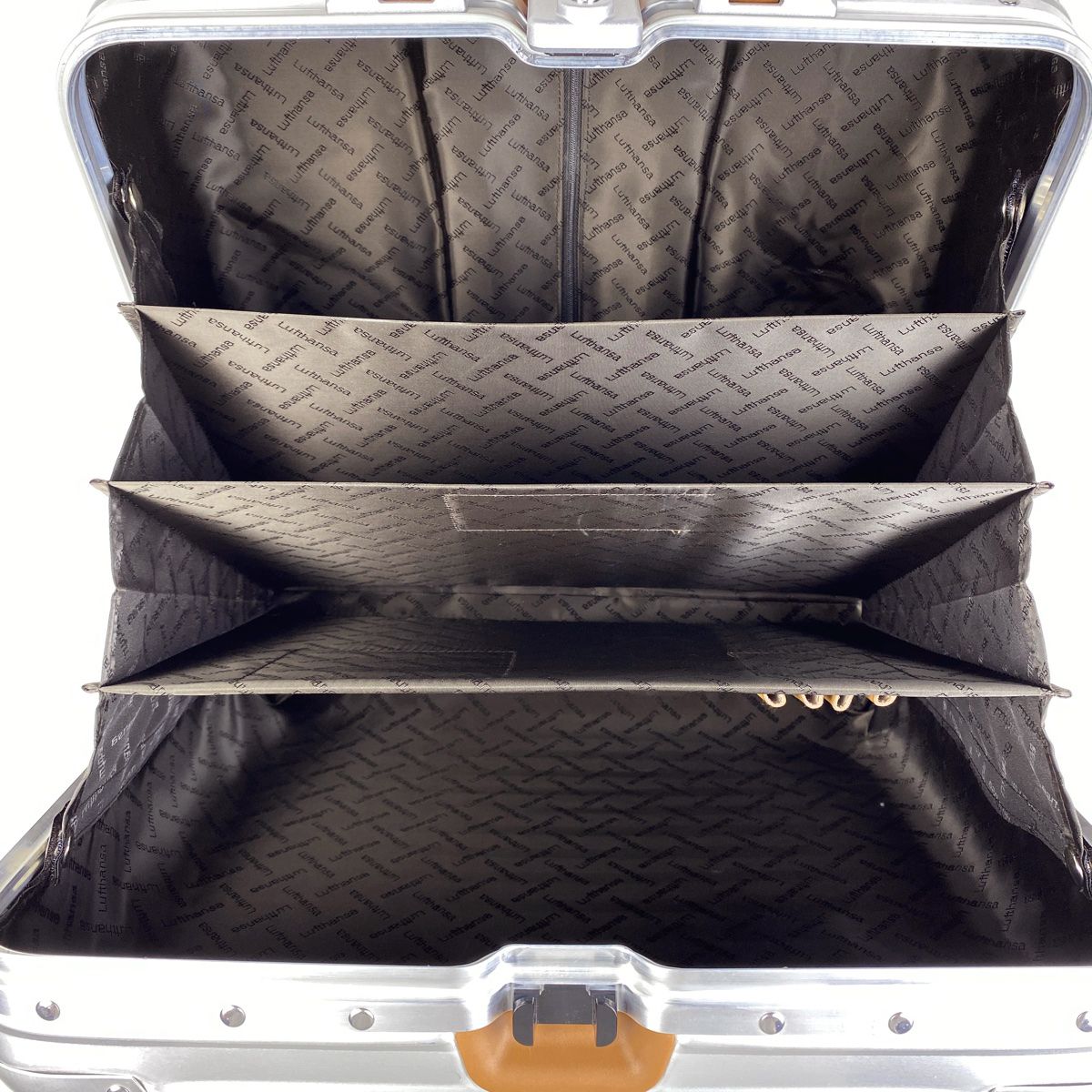 キャリーバッグ アルミ