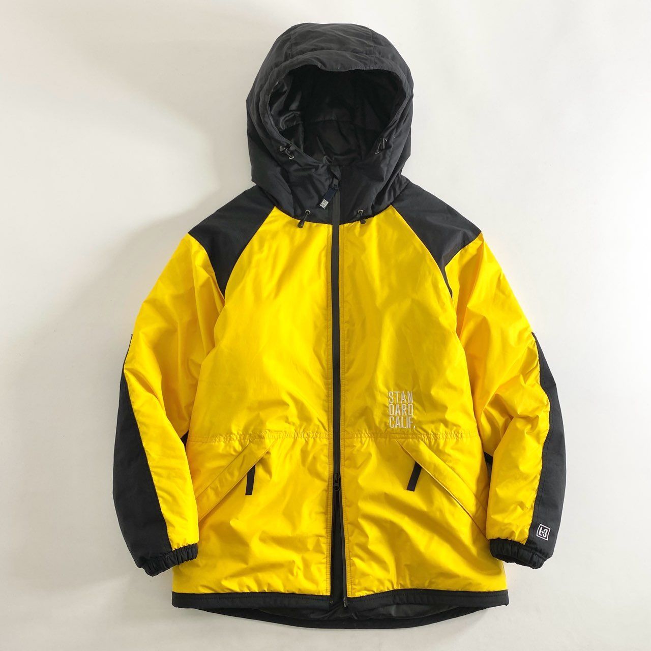 82h13 STANDARD CALIFORNIA スタンダードカリフォルニア プリマロフト SD PUFF HOOD COAT パフジャケット  サイズS イエロー メンズ - メルカリ