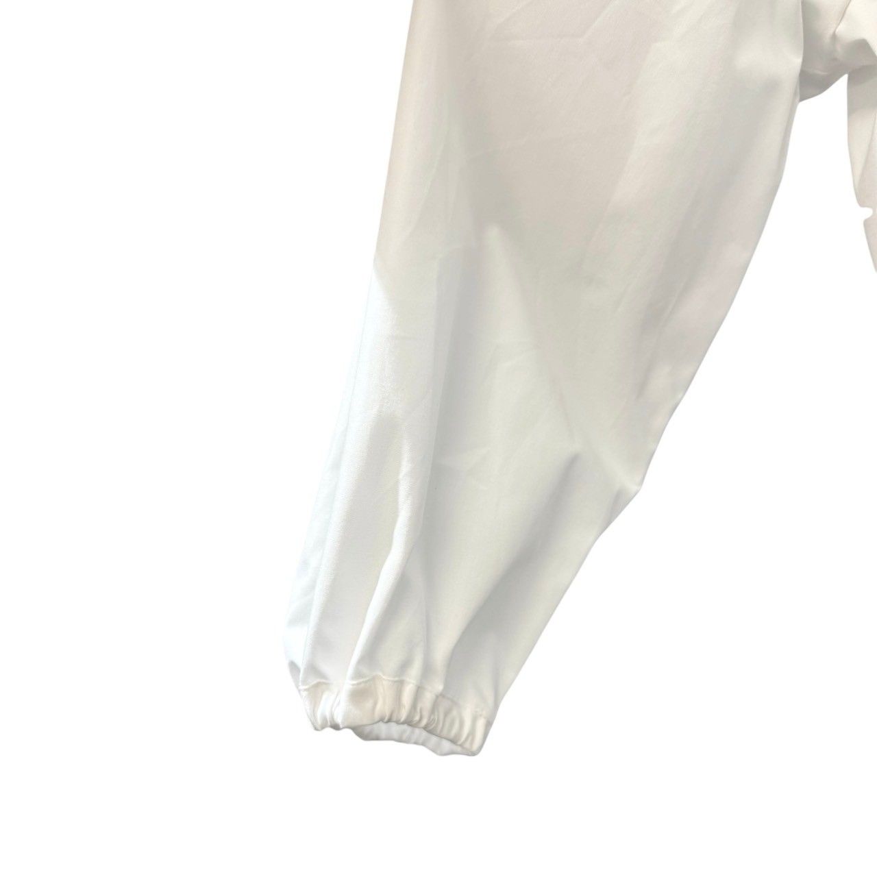 【美品】yori ヨリ バッグギャザーシャツ ノーカラー シャツ　ホワイト 美品】yori ヨリ バッグギャザーシャツ ノーカラー シャツ