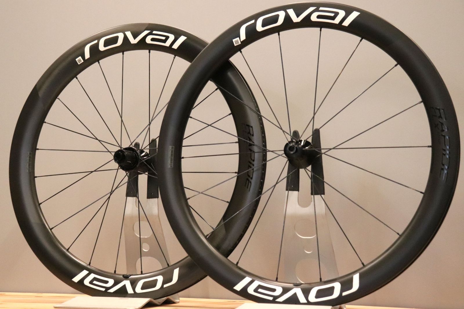 ロヴァール ROVAL ラピーデ RAPIDE CLX2 カーボン チューブレスレディ ホイールセット シマノ11S 12S ワイドリム 21C 仙台店