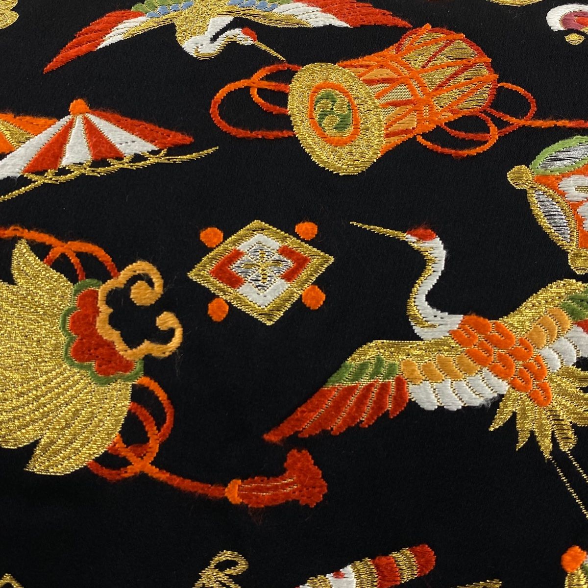 帯 宝尽くし 金 刺繍 落款 帯 宝尽くし 金 刺繍 落款