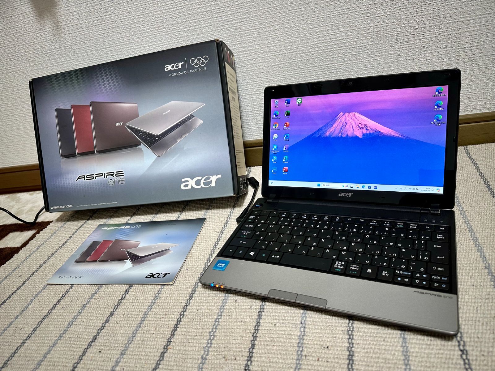 Win11 Office2021 Celeron U3400 4GB 新品SSD256GB Bluetooth