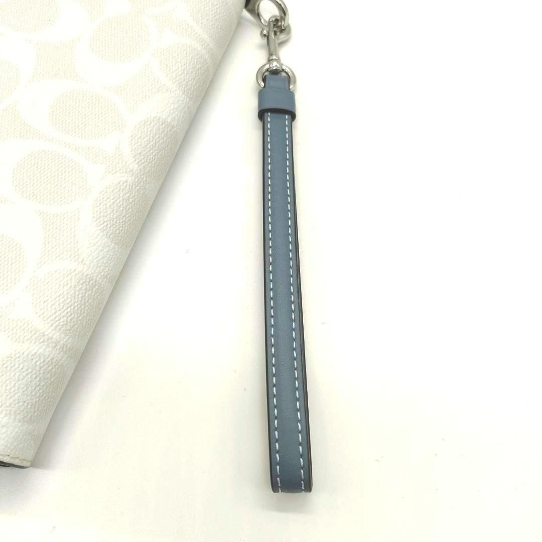 COACH] コーチ シグネチャー柄 ラウンドジップ 長財布 CB856（ホワイト 