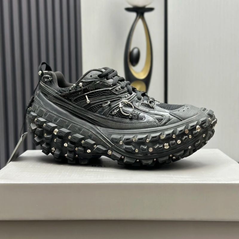 【BALENCIAGA】BOUNCER SCREW ピアーシング スニーカー BOUNCER SCREW ピアーシング スニーカー