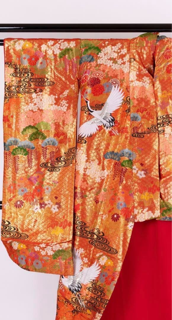 50%OFF! 125,000円→62,500円】花嫁色打掛け 橙、金色/金刺繍 鶴/松梅 