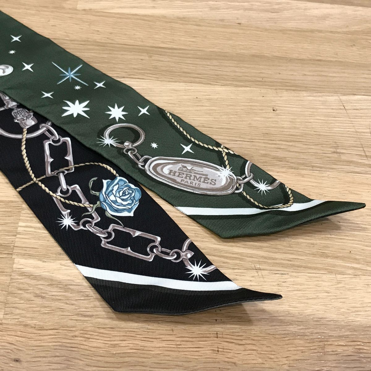 新品未使用 エルメス ツイリー 現行 セラフェット カーキ