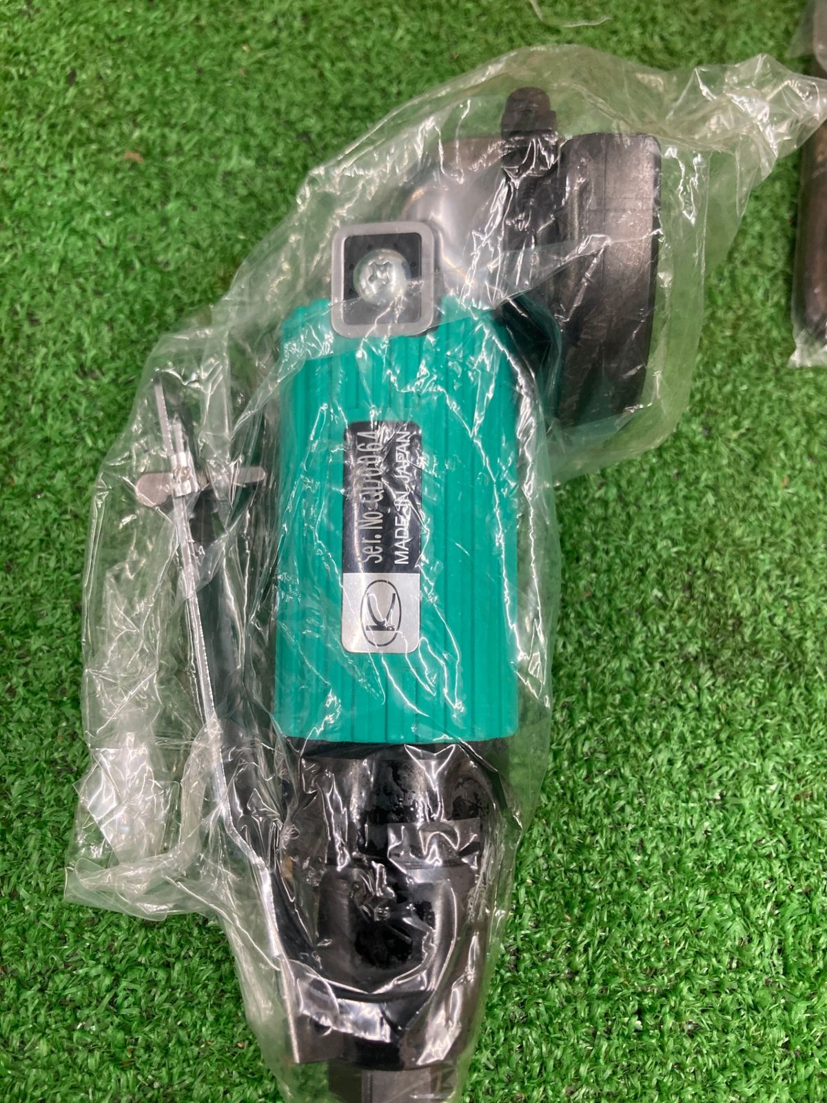 エアーアングルグラインダー KAG