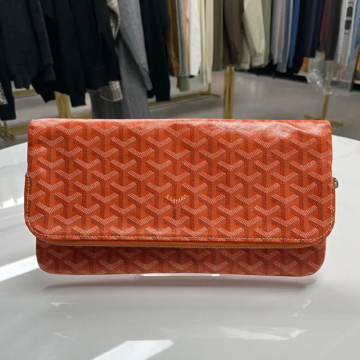 Goyard ゴヤール 生マリー 赤 クラッチ